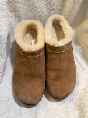 Merrell Brown Shearling-Lined Suede Ankle Booties